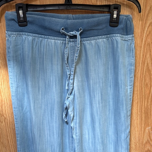 Cloth & Stone Blue Wide Leg Jeans - Picture 2 of 4